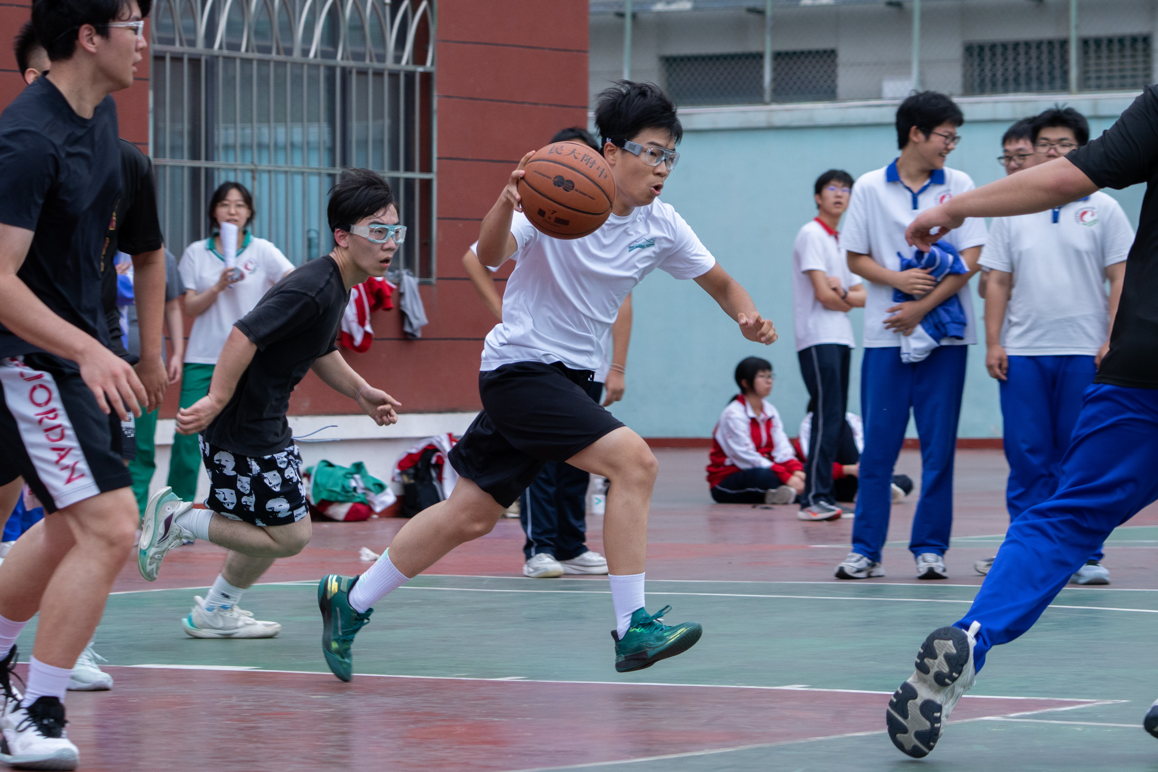 微信图片_20260616185057_1387_157.jpg